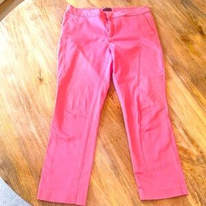 NYDJ relaxed ankle trouser in pink/rose. Size 8 petite.